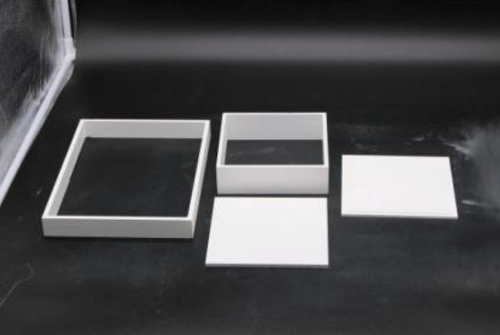 真空炉の窒化ホウ素 BN の絶縁管の袖、および部品