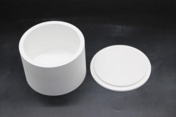 合金の陶磁器を焼結し、製錬するための高い純度 BN の陶磁器のるつぼ