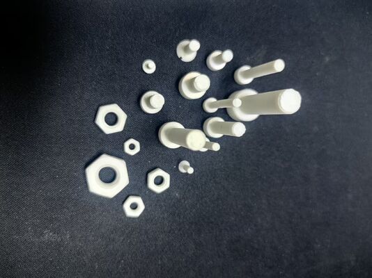 アルミオキシドスクリュー