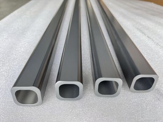 工業用キルン向け高温強度、耐酸化性、優れた熱管理性を備えたSSiC角ビーム