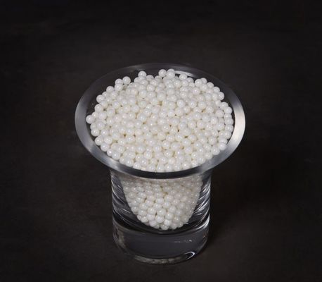 焼結させたジルコニウム ケイ酸塩は中型密度のビードのタイプSZS 4.0 G/Ccに玉を付ける