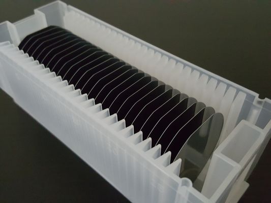 絶縁体としてより高い均等性の熱酸化物のウエファーの優秀な誘電性の層